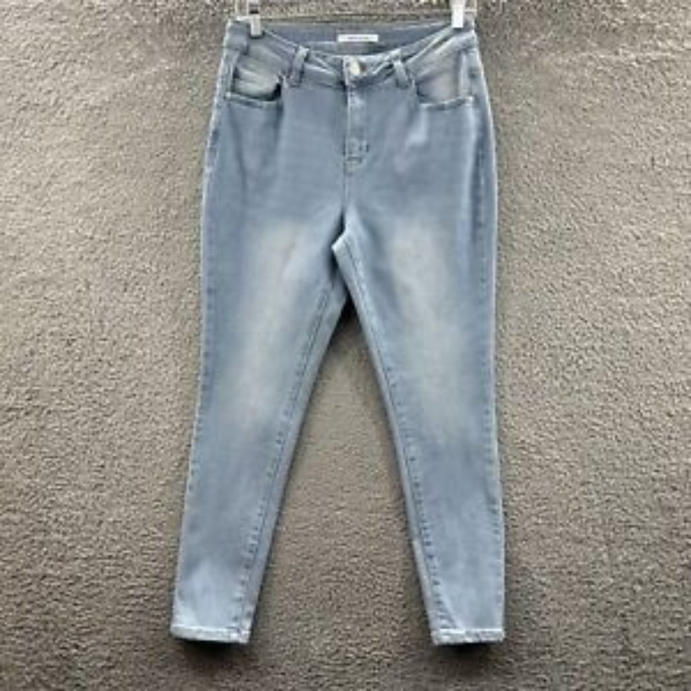Revelation Jean's Women's Size 8 Blue Light Wash Denim Jeans‎ Ladies 8
